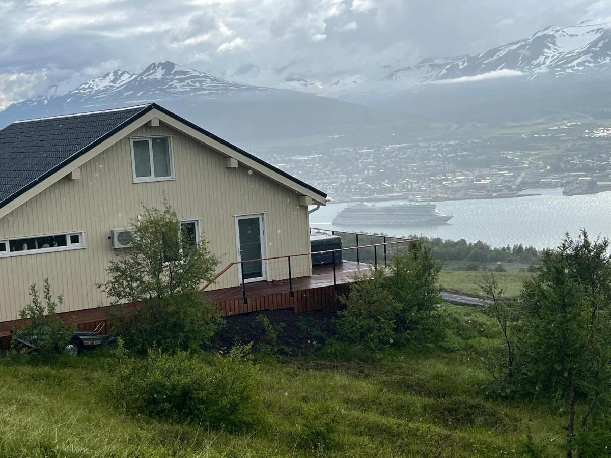 Akureyri - Cabin With An Amazing View 외부 사진