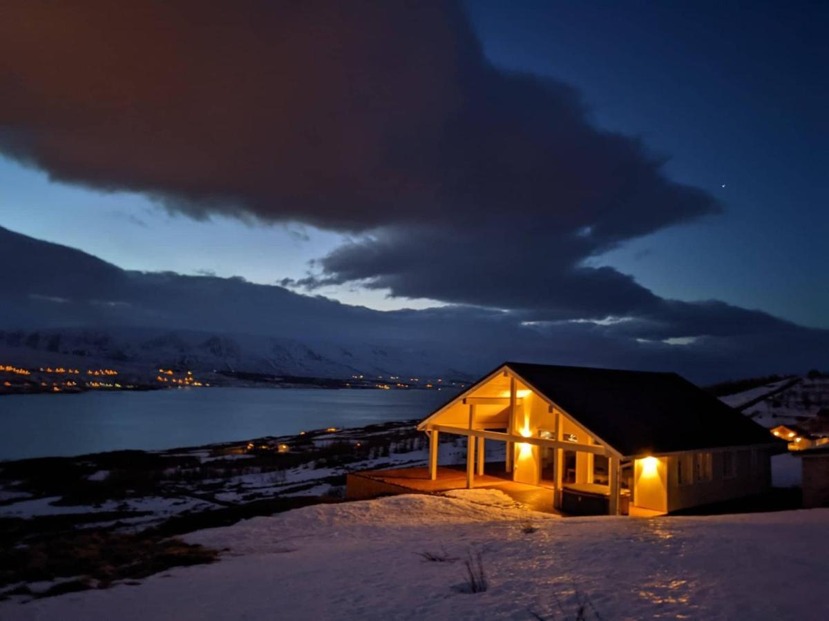 Akureyri - Cabin With An Amazing View 빌라 외부 사진